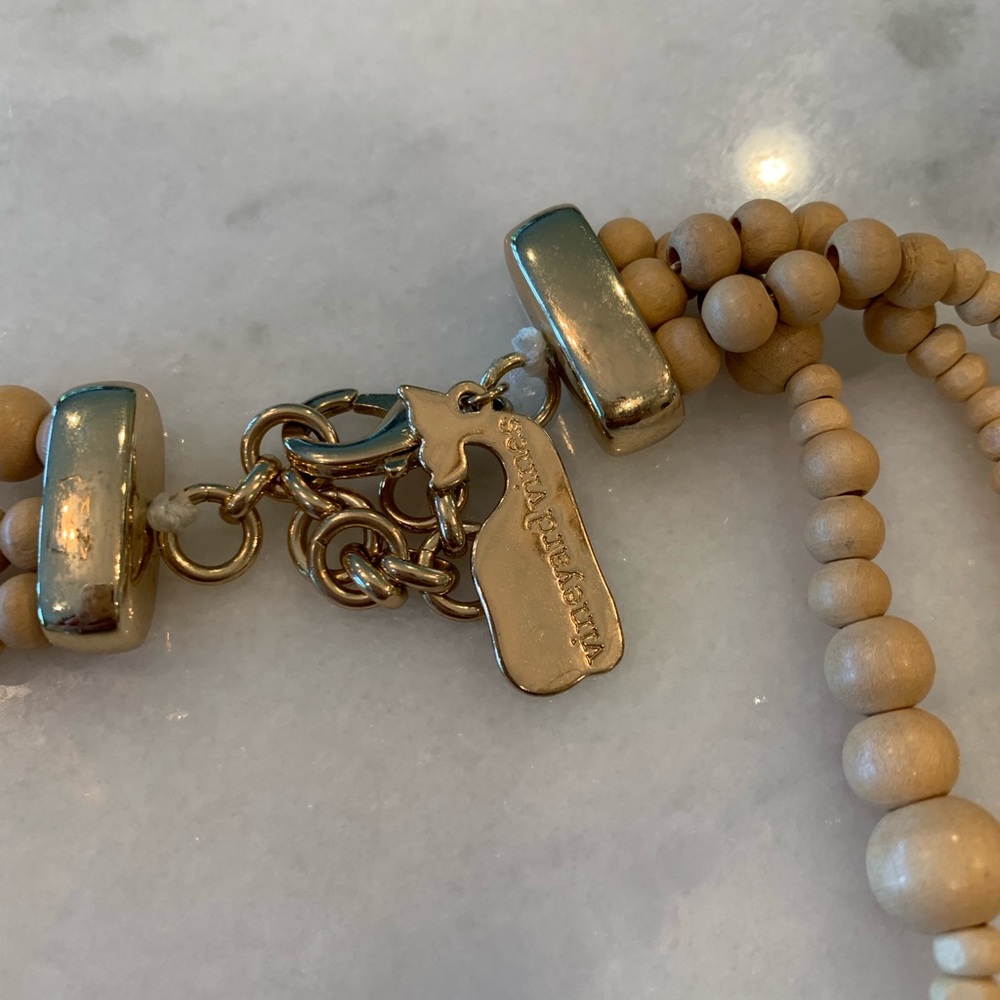 Vineyard Vines Necklace - Picture 2 of 4